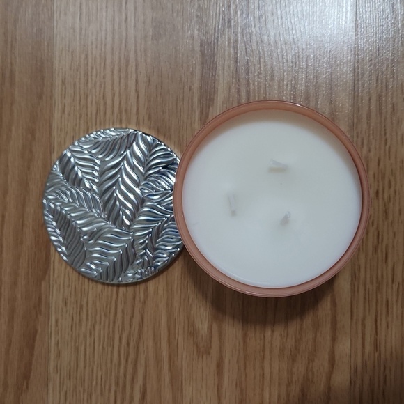 bath and body works coconut pina colada 3 wick candles - Picture 2 of 4